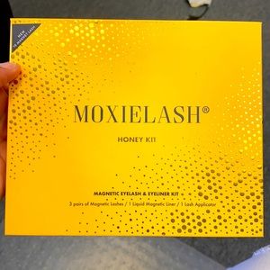 MoxieLash Honey Kit